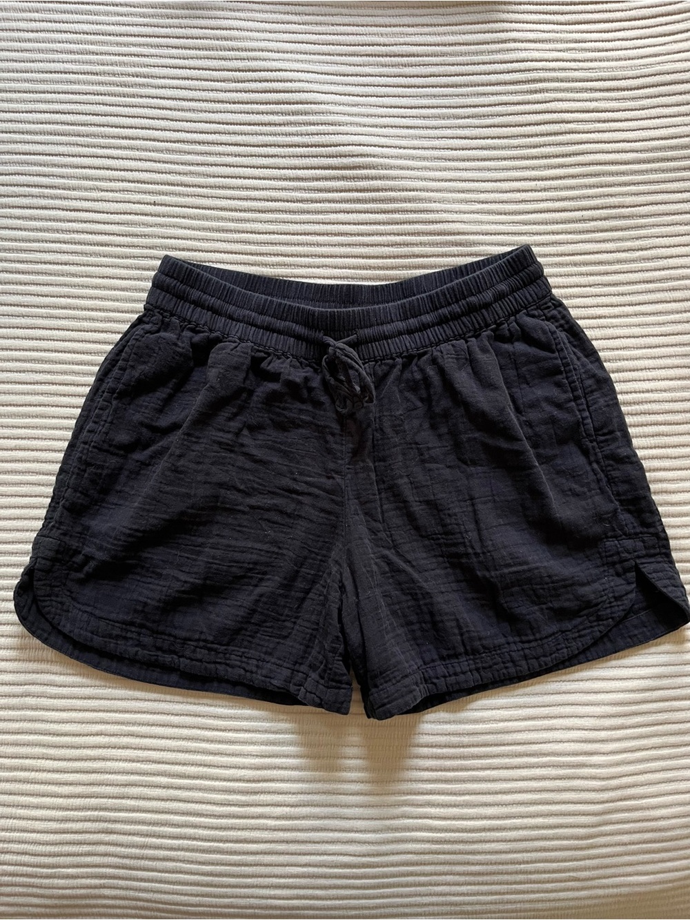 Pact Organic Coastal Double Gauze Curved Hem Short